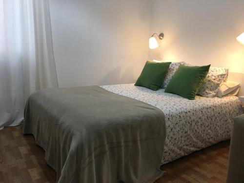 Estudios Ciudad Jardin Lägenhet *